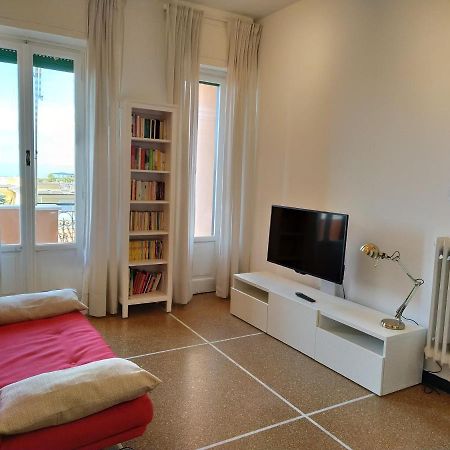 Apartamento Bianca House Sea View Levanto Exterior foto