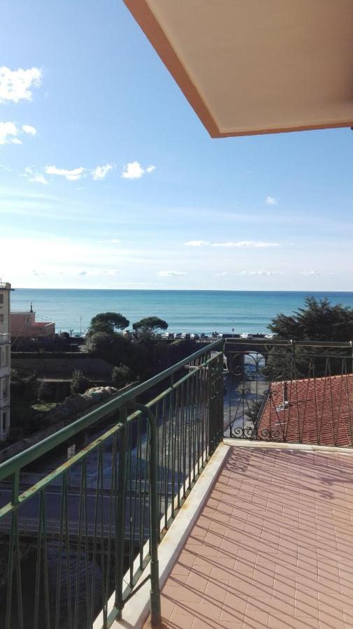 Apartamento Bianca House Sea View Levanto Exterior foto